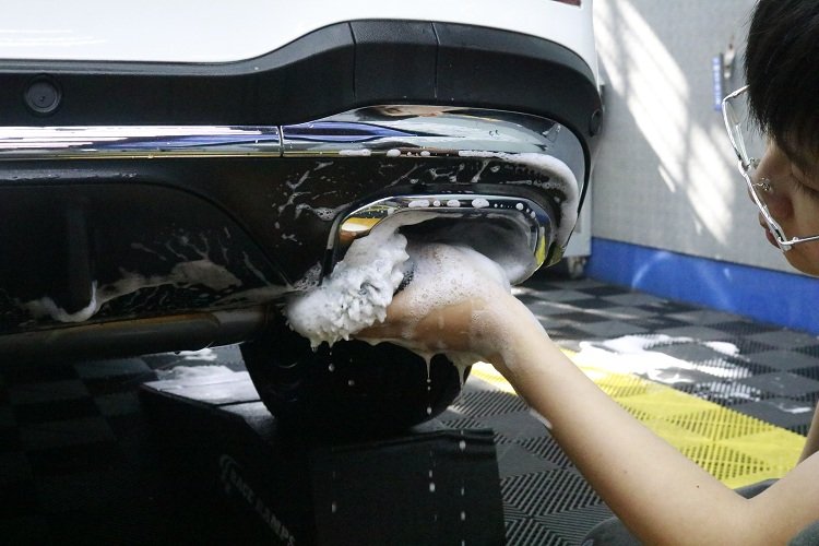 TIEM RUA XE O TO QUAN 2 TPHCM 2