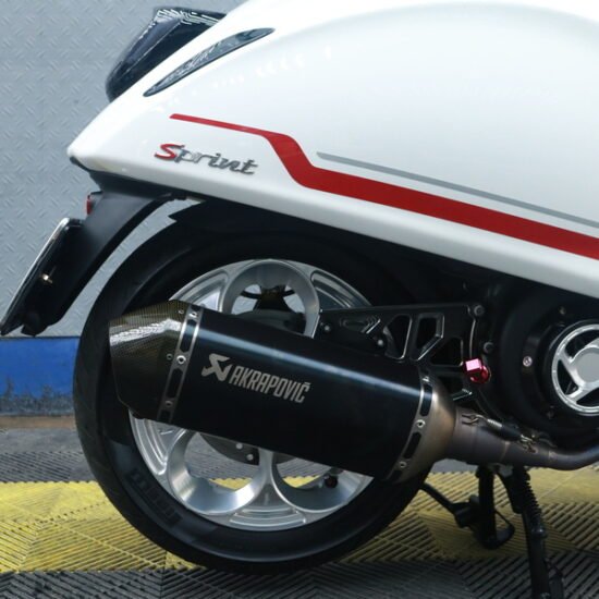 Gói Vespa Revival | Rửa xe Vespa Sprint đúng cách chuẩn detailing - Image 12