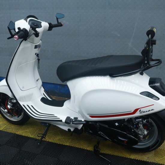 Gói Vespa Revival | Rửa xe Vespa Sprint đúng cách chuẩn detailing - Image 3